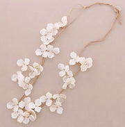Necklace With Resin Flower Pendants