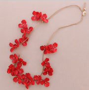 Necklace With Resin Flower Pendants