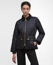Barbour Fitted Beadnell Quilted Jacket Black