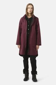 Ilse Jacobsen Rain 128 Raincoat Maroon Banner