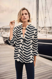 Joseph Ribkoff Geo Print Jacket Off-white/Navy