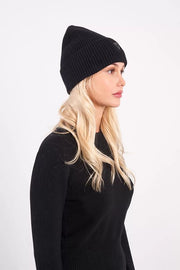 Molly Bracken Knitted Beanie Black