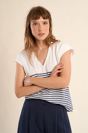 Molly Bracken Striped V-neck Tee Off-white/Navy
