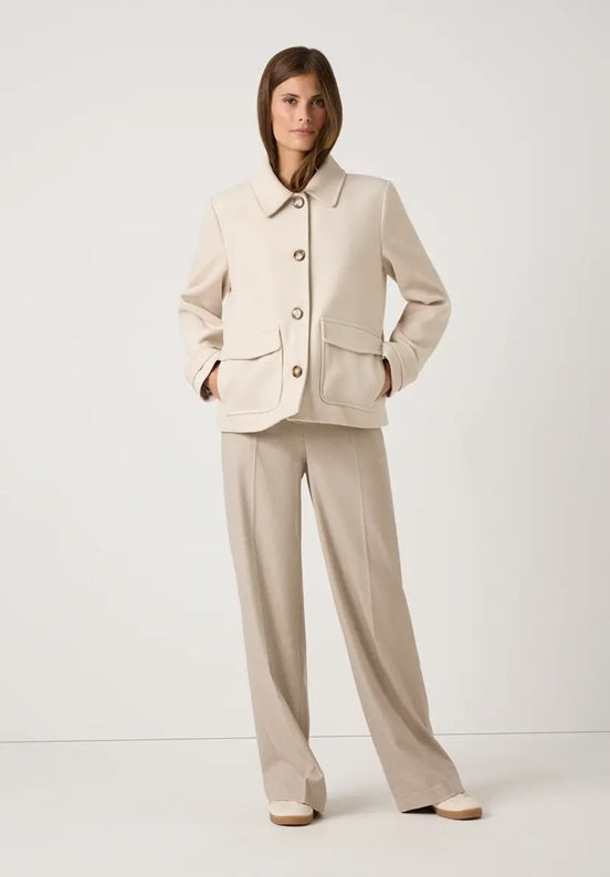 More & More Jacket Cream