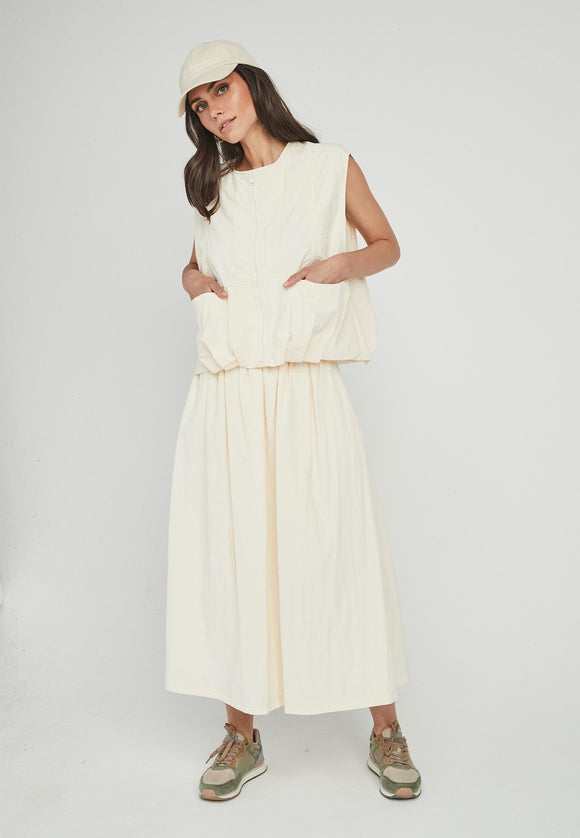 Unique Unlimited Kiubi Waistcoat Ecru