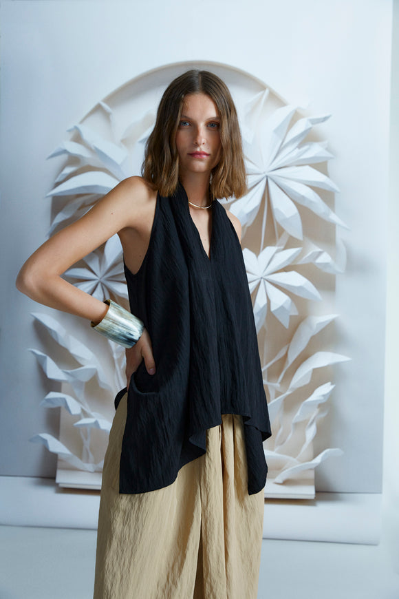 Psophia Asymmetrical Top Black