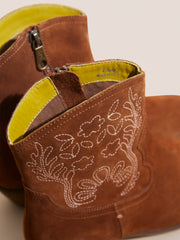 White Stuff Mid Tan Embroidered Western Boots